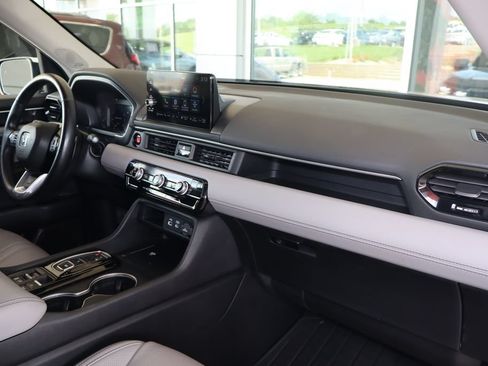 Used 2023 Honda Pilot Elite image 51