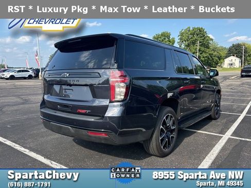 Used 2023 Chevrolet Suburban RST w/ Luxury Package image 3