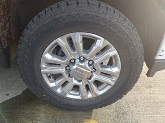 Used 2021 GMC Sierra 2500 Denali w/ Denali Ultimate Package video 4