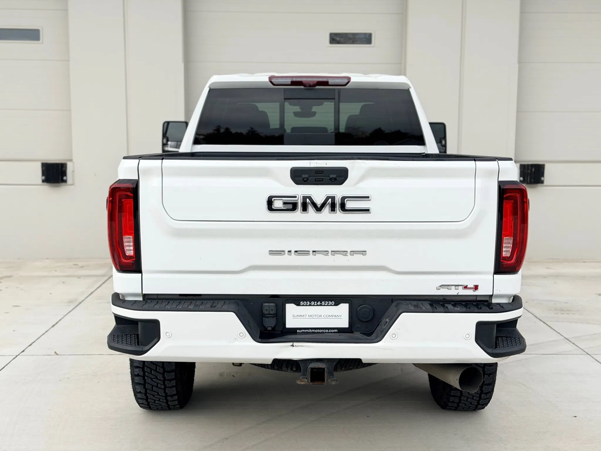 Used 2021 GMC Sierra 3500 AT4 w/ AT4 Premium Plus Package AWD/4WD image 4