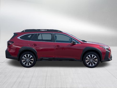 Used 2025 Subaru Outback Limited XT AWD/4WD image 8