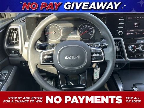 Used 2023 Kia Sorento LX image 11