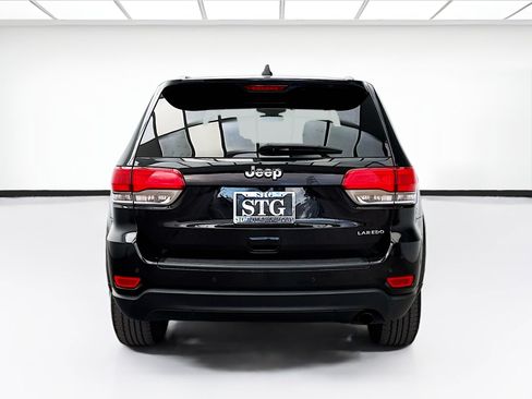 Used 2019 Jeep Grand Cherokee Laredo RWD image 5