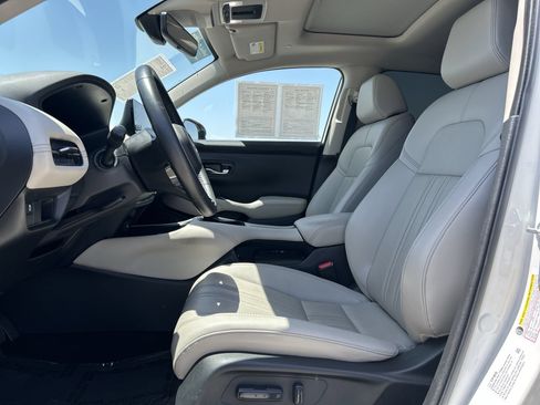 Certified 2025 Honda HR-V EX-L image 13