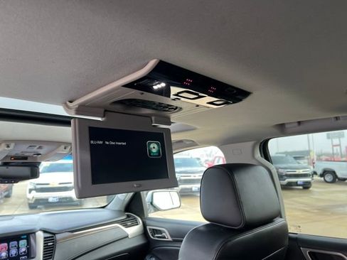 Used 2018 GMC Yukon Denali w/ Denali Ultimate Package image 18