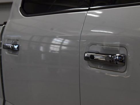 Used 2022 Ford F450 Platinum w/ FX4 Off-Road Package image 19