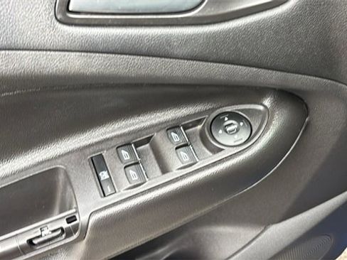 Used 2013 Ford Escape SEL image 9