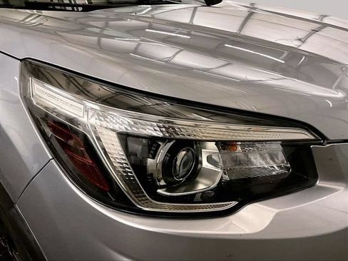 Used 2019 Subaru Forester Sport AWD/4WD image 28