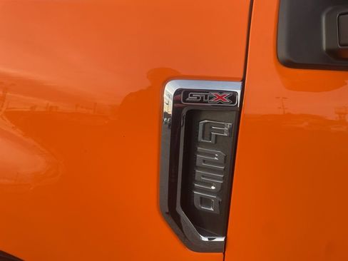 Used 2021 Ford F250 XL w/ STX Appearance Package image 10