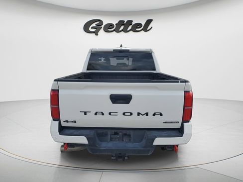 Certified 2025 Toyota Tacoma TRD Off-Road w/ TRD Off Road Premium Package image 4