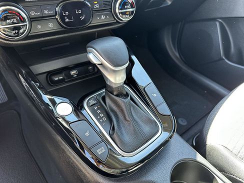 Used 2025 Kia Soul EX FWD image 34