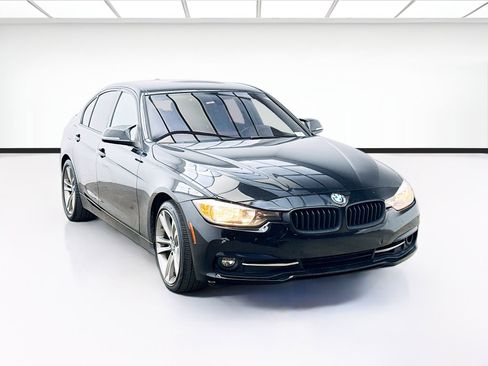 Used 2017 BMW 330i Sedan image 3