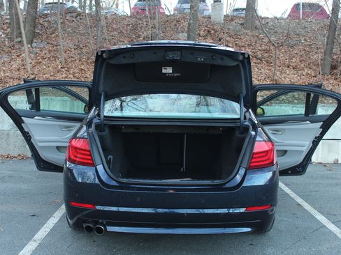 Used 2012 BMW 528i xDrive 528i xDrive Sedan 4D image 10