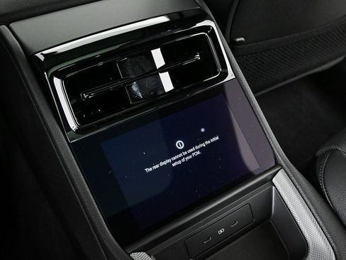 New 2025 Porsche Panamera 4 image 21