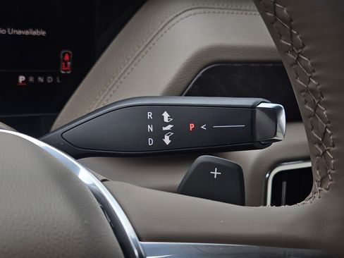 New 2026 GMC Yukon Denali w/ Sun & Power Step Package image 23