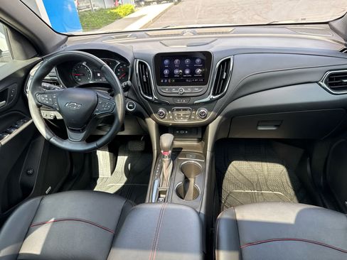 Used 2022 Chevrolet Equinox RS w/ RS Leather Package AWD/4WD image 6