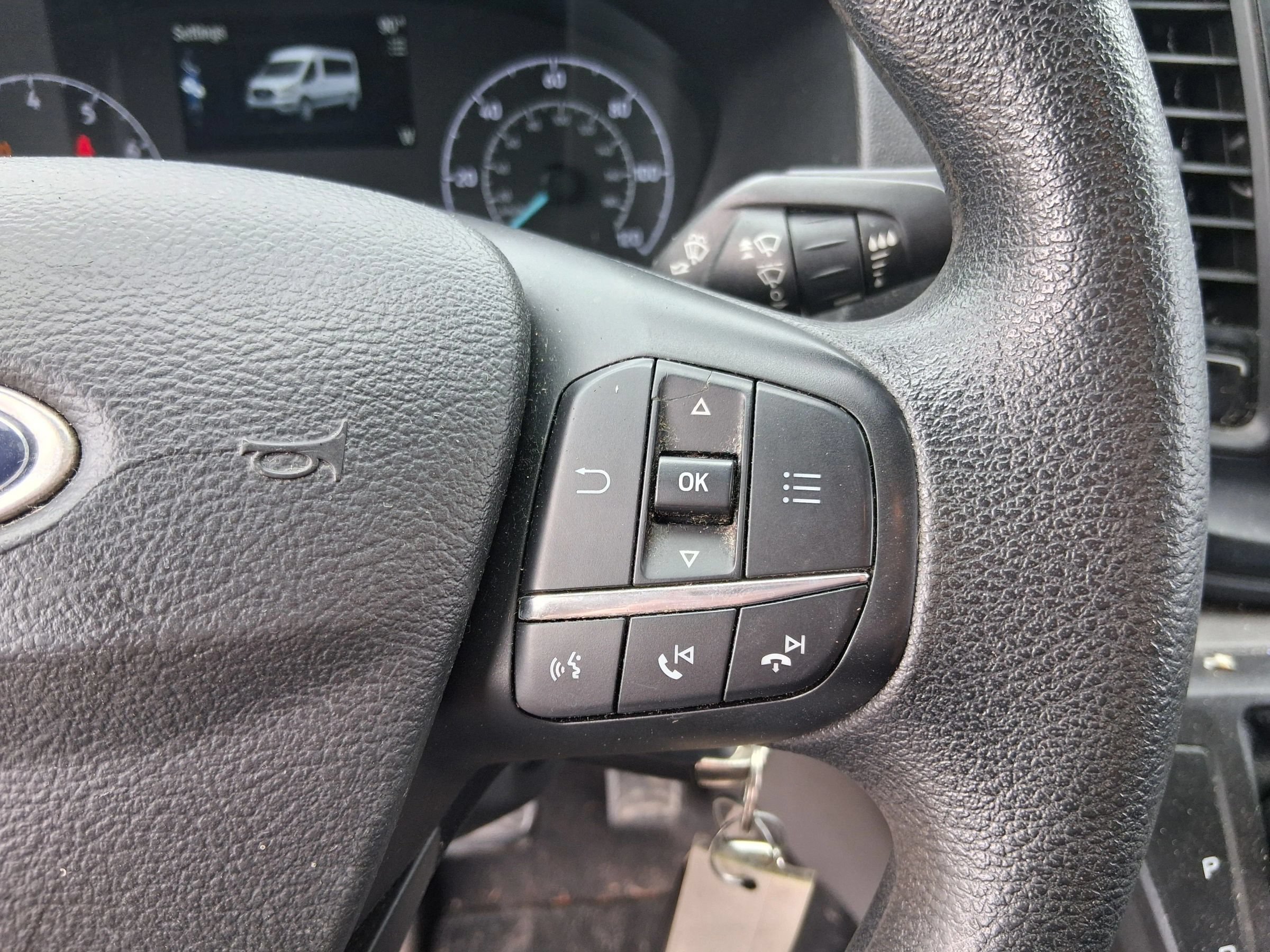 Used 2020 Ford Transit 150 XL RWD image 37