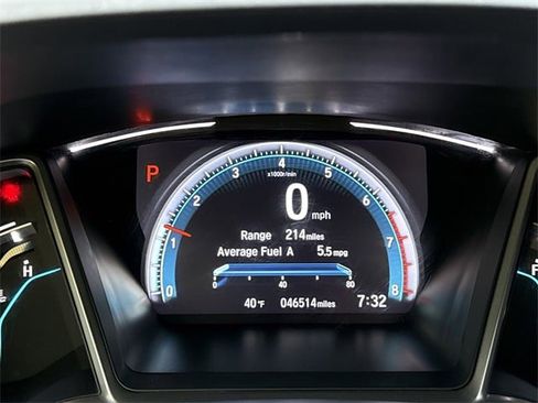 Used 2020 Honda Civic Touring image 28