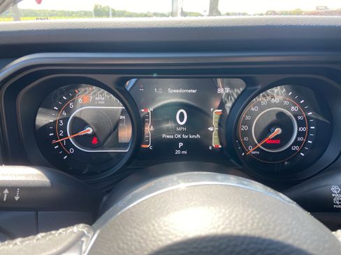 New 2025 Jeep Wrangler Sahara image 18