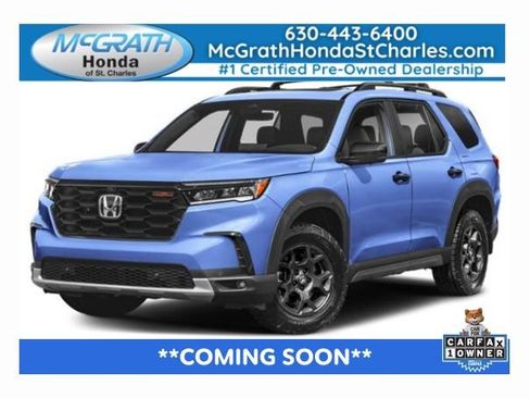 Used 2024 Honda Pilot TrailSport image 1