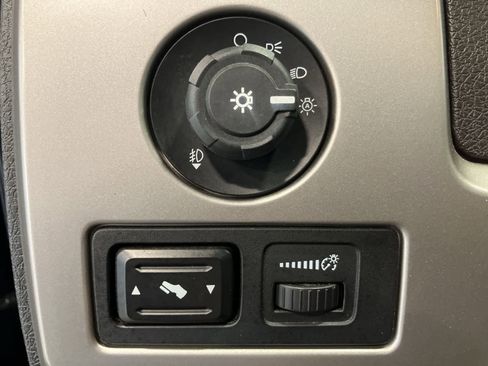 Used 2010 Ford F150 image 18