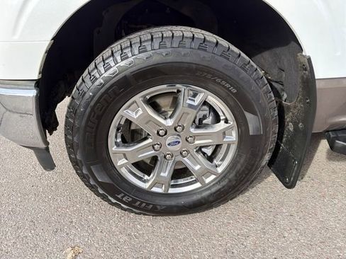 Used 2021 Ford F150 Lariat w/ Equipment Group 502A High image 26