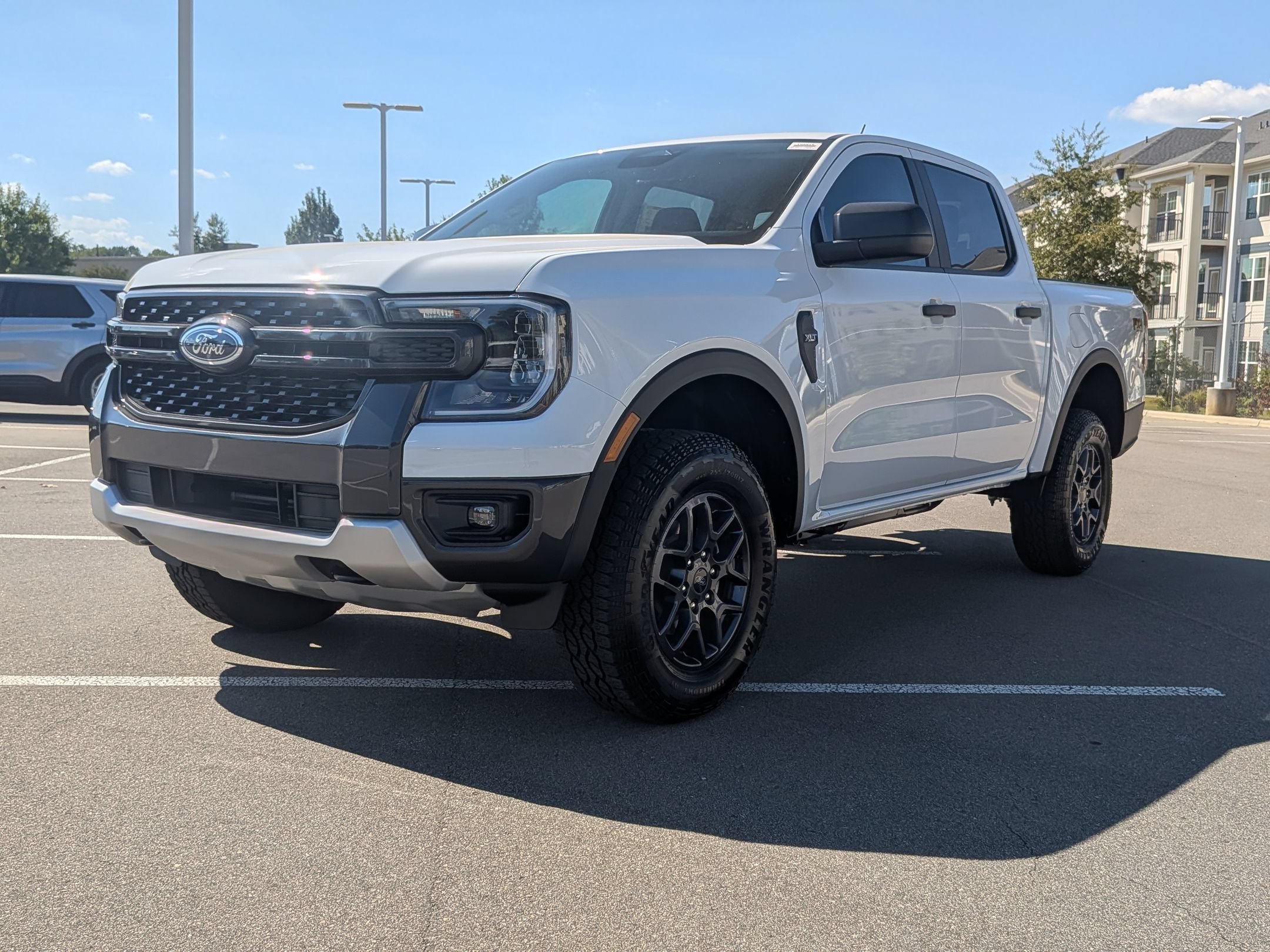 New 2026 Ford Ranger XLT w/ Equipment Group 301A High AWD/4WD image 8