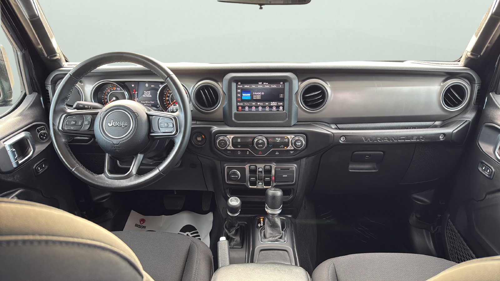 Used 2022 Jeep Wrangler Unlimited Sport AWD/4WD image 21