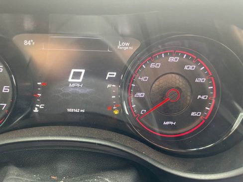 Used 2018 Dodge Charger R/T w/ Plus Group RWD image 8
