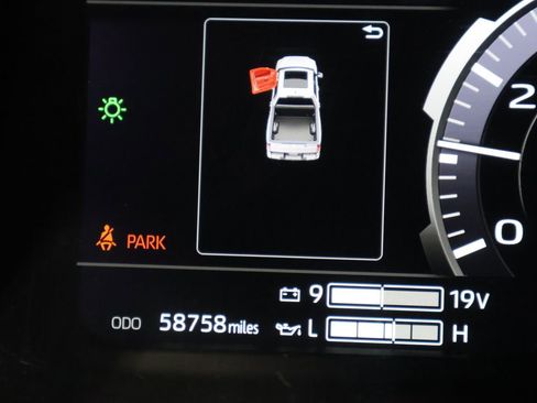 Used 2024 Toyota Tundra Limited image 39