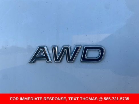 Used 2025 Ford Transit 250 148 Medium Roof Extended AWD image 3
