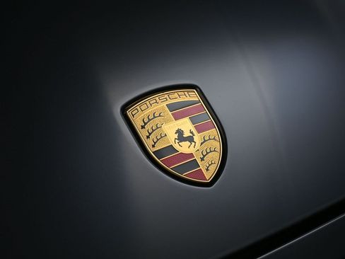 Certified 2022 Porsche Panamera Platinum Edition image 13