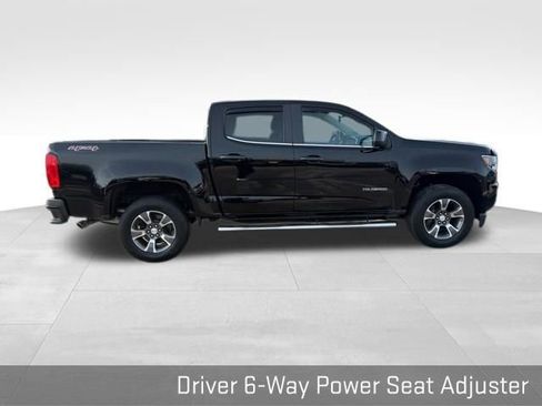 Used 2019 Chevrolet Colorado LT w/ LT Convenience Package image 18