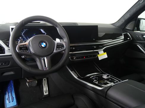 Used 2026 BMW X5 M60i w/ Executive Package AWD/4WD image 18