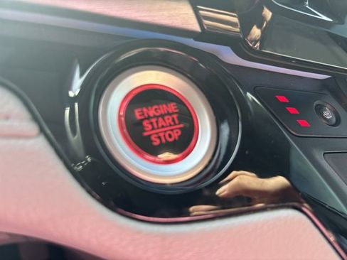 Used 2024 Honda Odyssey Touring image 33