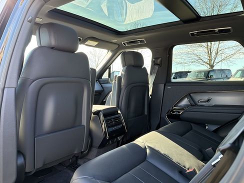 New 2026 Land Rover Range Rover Sport Dynamic SE image 11