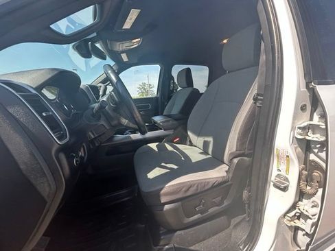 Used 2024 RAM 2500 Big Horn AWD/4WD image 21
