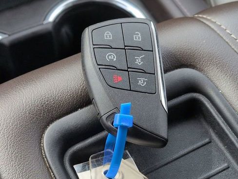 Used 2022 Chevrolet Tahoe LT w/ Luxury Package image 38