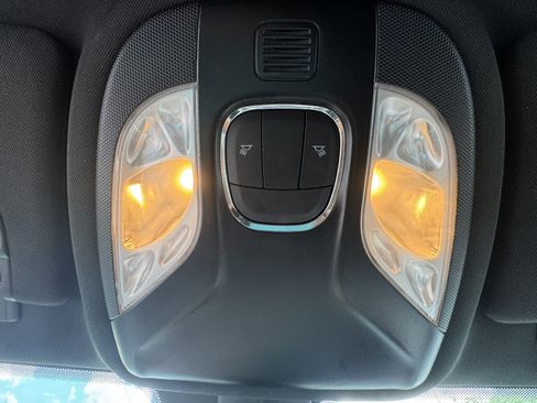 Used 2024 Jeep Compass Sport AWD/4WD image 25