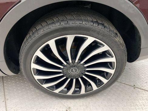 Used 2021 Lincoln Nautilus Black Label AWD/4WD image 10