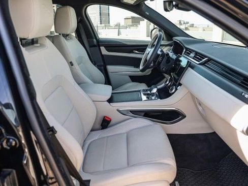 Used 2024 Jaguar F-PACE R-Dynamic S image 18