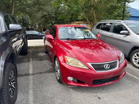 Used 2012 Lexus IS 250C w/ Luxury Pkg RWD image 3