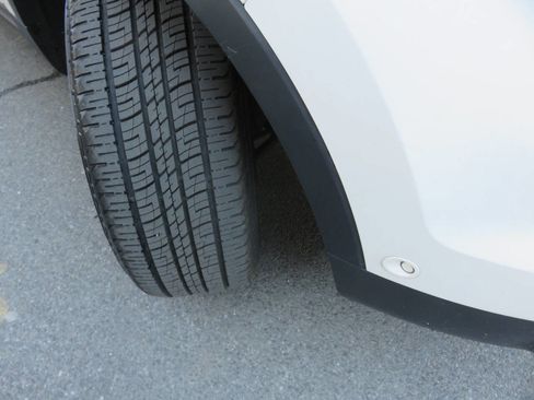 Used 2015 Ford Explorer Limited w/ Equipment Group 302A image 34