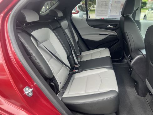 Used 2018 Chevrolet Equinox Premier AWD/4WD image 17