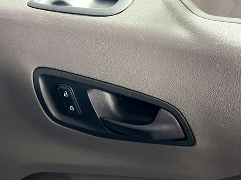 Used 2021 Ford Transit 350 XLT image 29