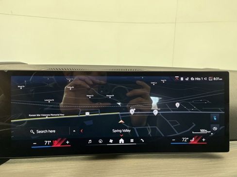 Used 2025 BMW i4 xDrive40i w/ Premium Package image 16