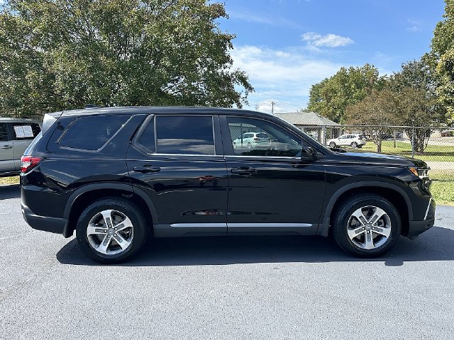 Used 2024 Honda Pilot EX-L image 8
