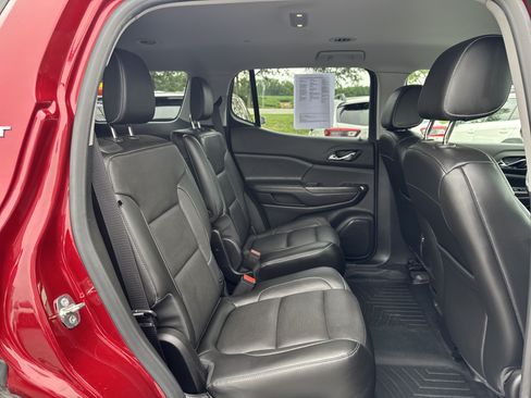 Used 2019 GMC Acadia SLT AWD/4WD image 19
