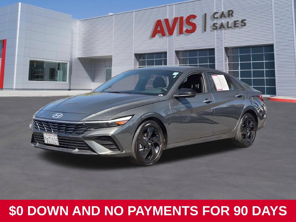 Used 2026 Hyundai Elantra Sport FWD image 1