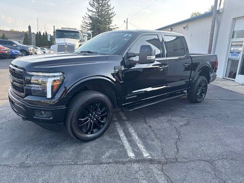 Used 2025 Ford F150 Lariat w/ Equipment Group 501A Mid AWD/4WD image 8